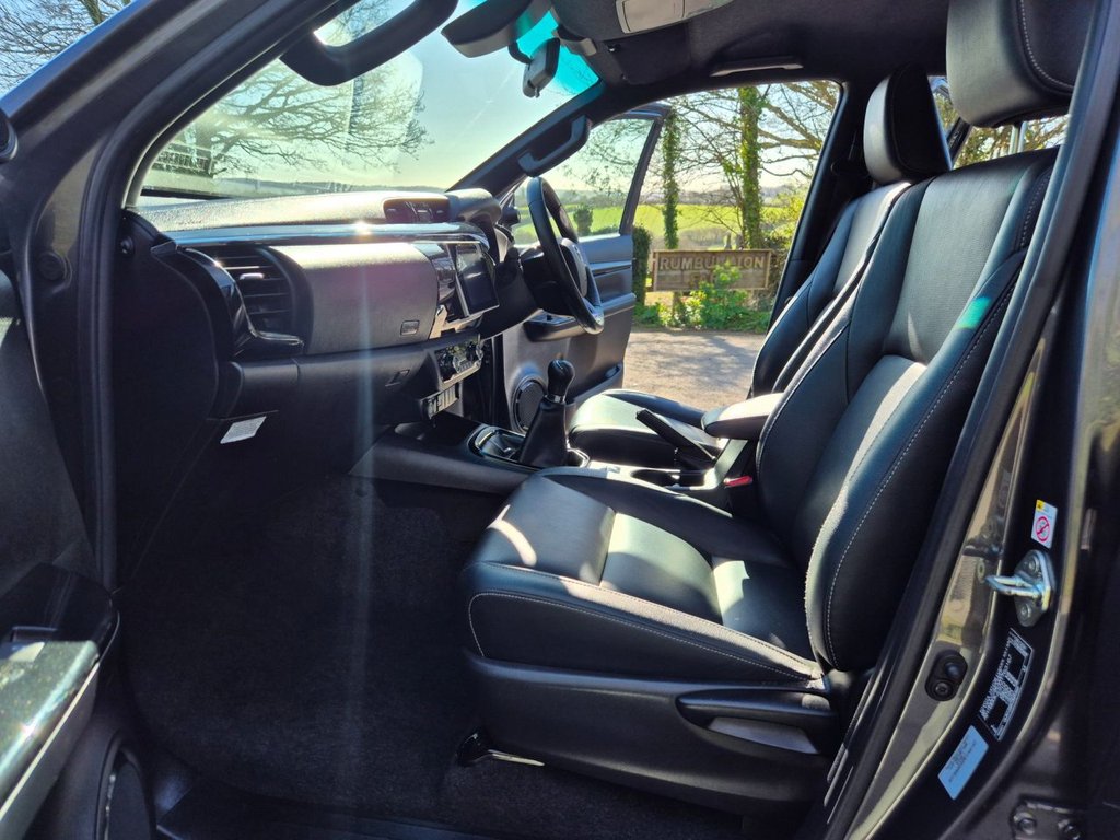 Used Toyota Hilux 2020 for sale - 77935988: Photo 14