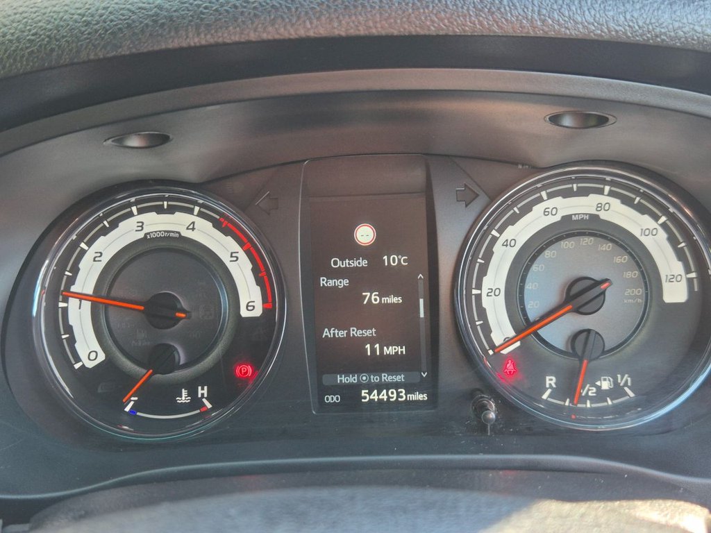Used Toyota Hilux 2020 for sale - 77935988: Photo 17