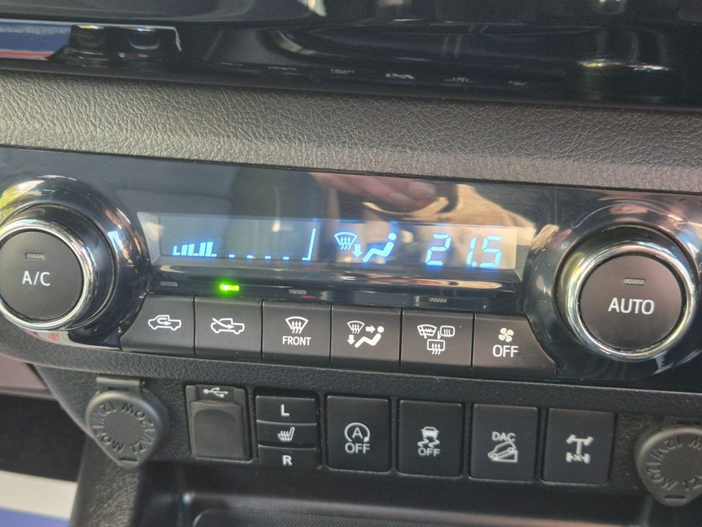 Used Toyota Hilux 2020 for sale - 77935988: Photo 25