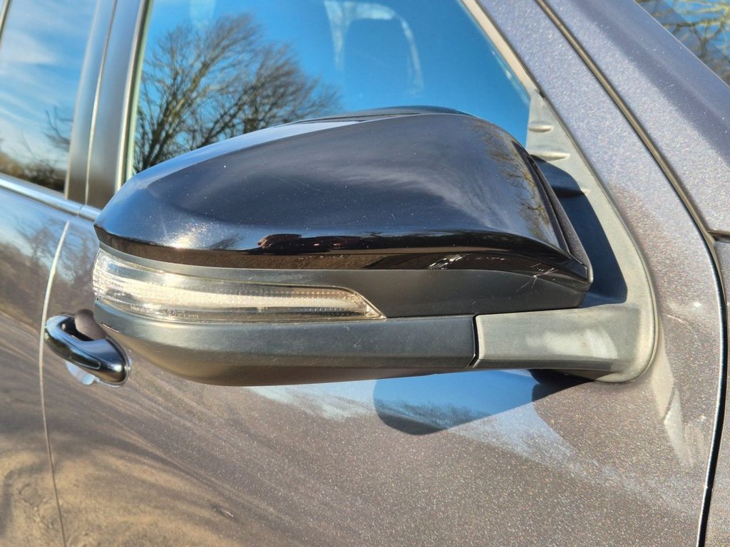 Used Toyota Hilux 2020 for sale - 77935988: Photo 31