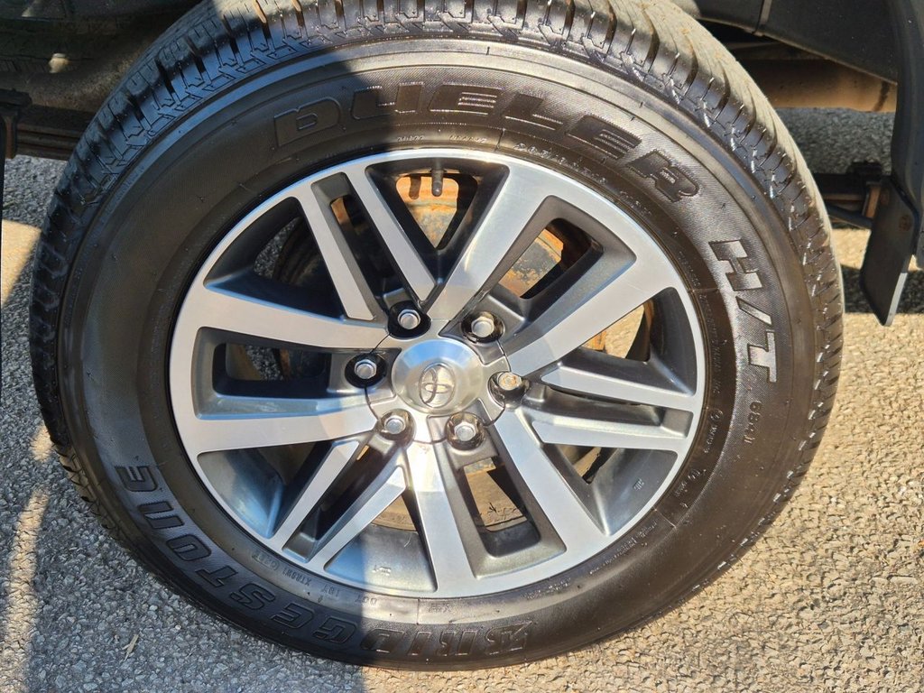 Used Toyota Hilux 2020 for sale - 77935988: Photo 33