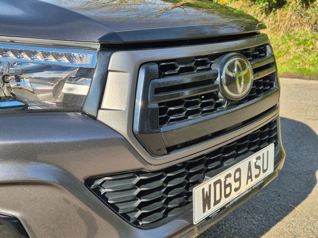 Used Toyota Hilux 2020 for sale - 77935988: Photo 45