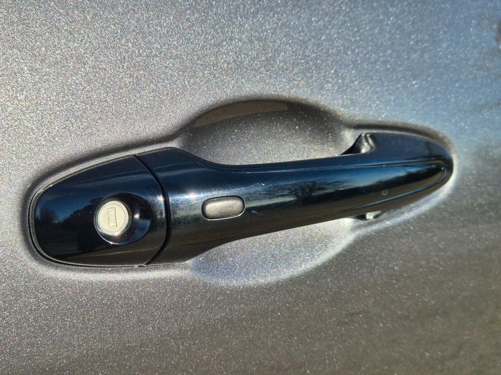 Used Toyota Hilux 2020 for sale - 77935988: Photo 48