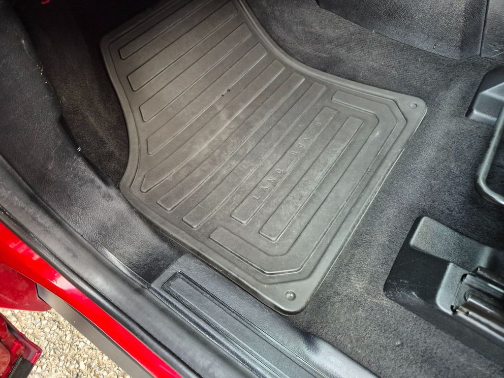 Used Land Rover Freelander 2011 for sale - 77608472: Photo 17