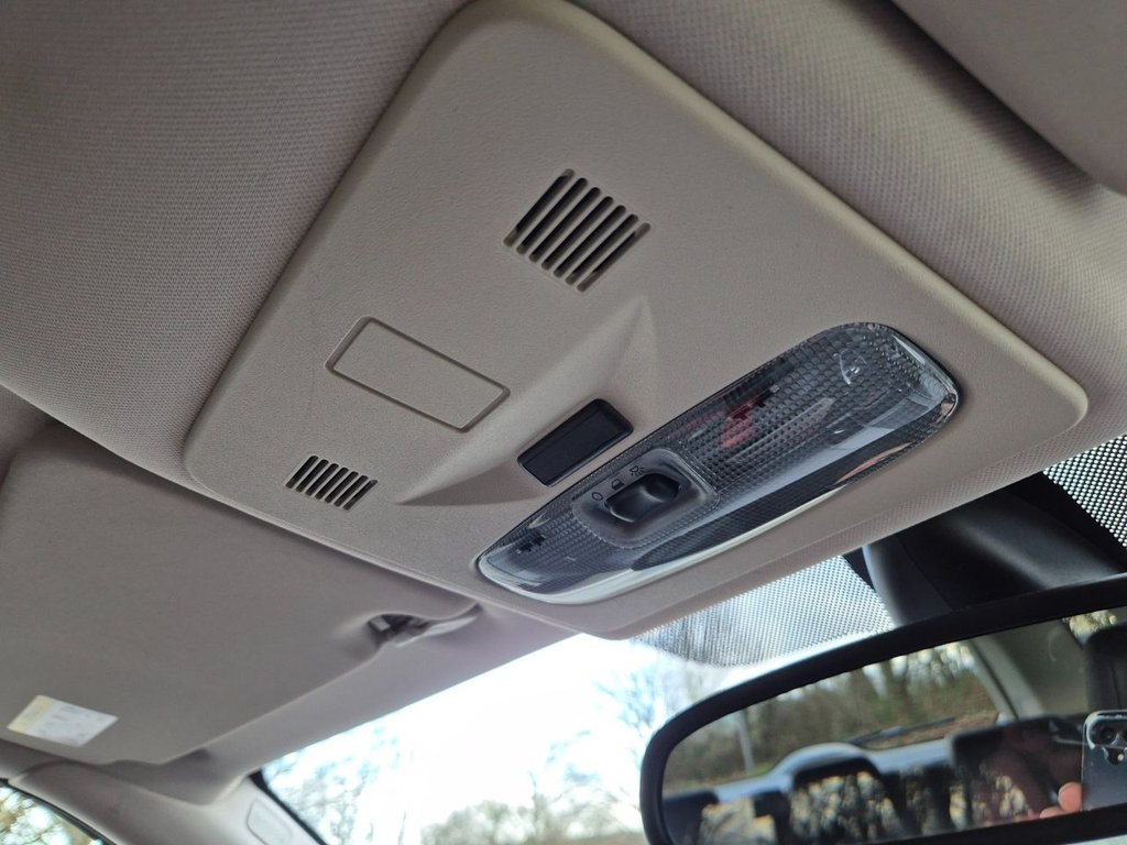 Used Land Rover Freelander 2011 for sale - 77608472: Photo 37