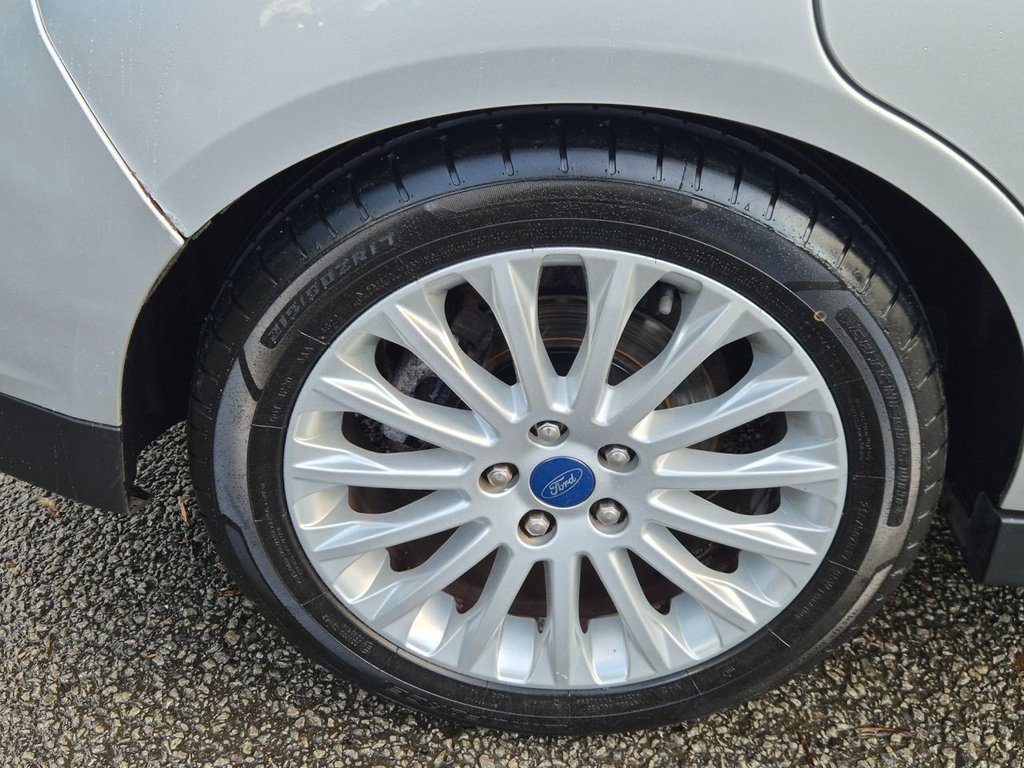 Used Ford C-Max 2013 for sale - 77236479: Photo 20