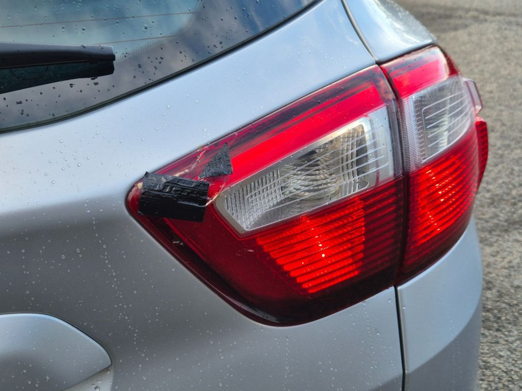 Used Ford C-Max 2013 for sale - 77236479: Photo 21