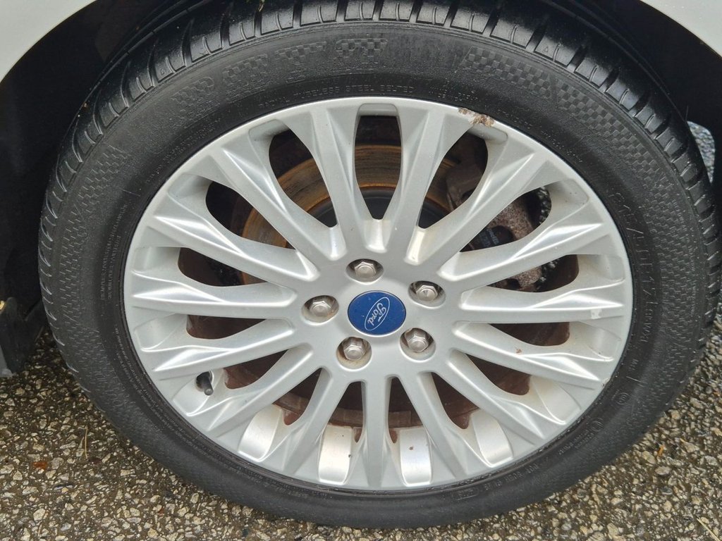 Used Ford C-Max 2013 for sale - 77236479: Photo 23