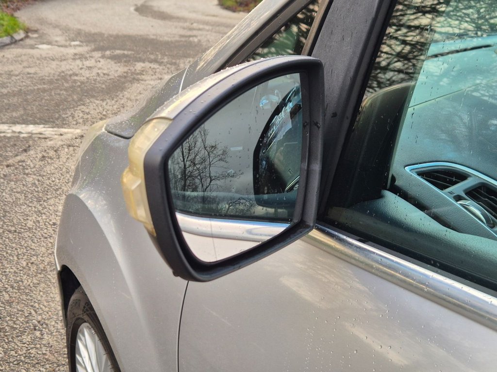 Used Ford C-Max 2013 for sale - 77236479: Photo 24