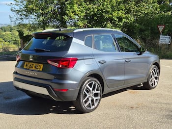 Used SEAT Arona 2018 for sale - 79804590: Photo