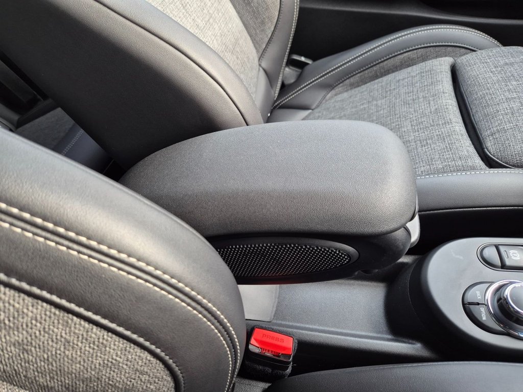 Used MINI Hatch 2021 for sale - 77849535: Photo 37