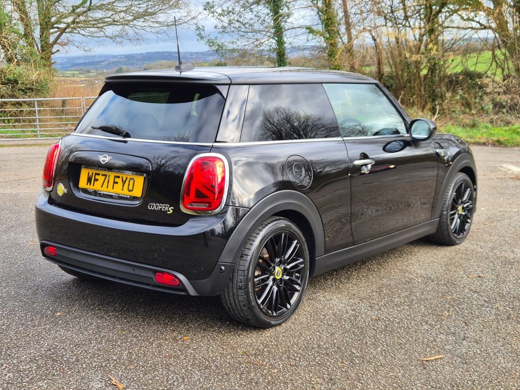Used MINI Hatch 2021 for sale - 77849535: Photo 4
