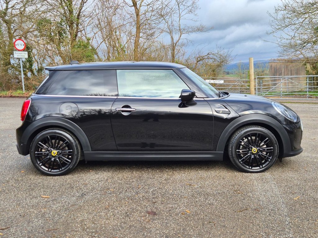 Used MINI Hatch 2021 for sale - 77849535: Photo 5