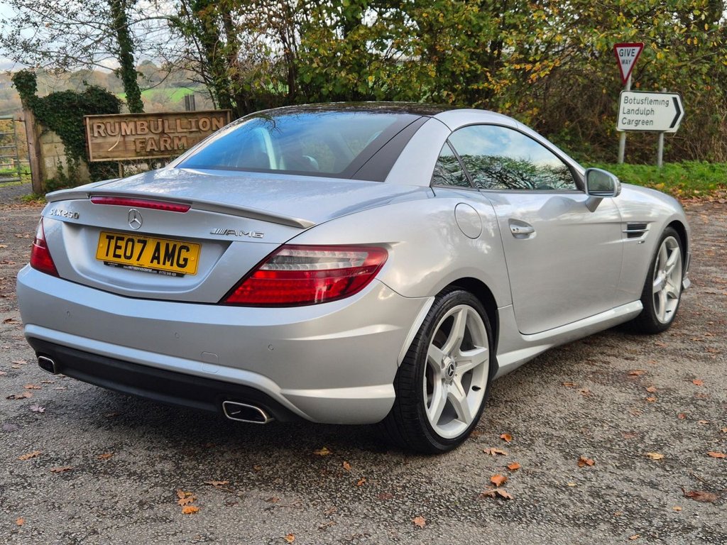 Used Mercedes-Benz SLK 2012 for sale - 76509999: Photo 18