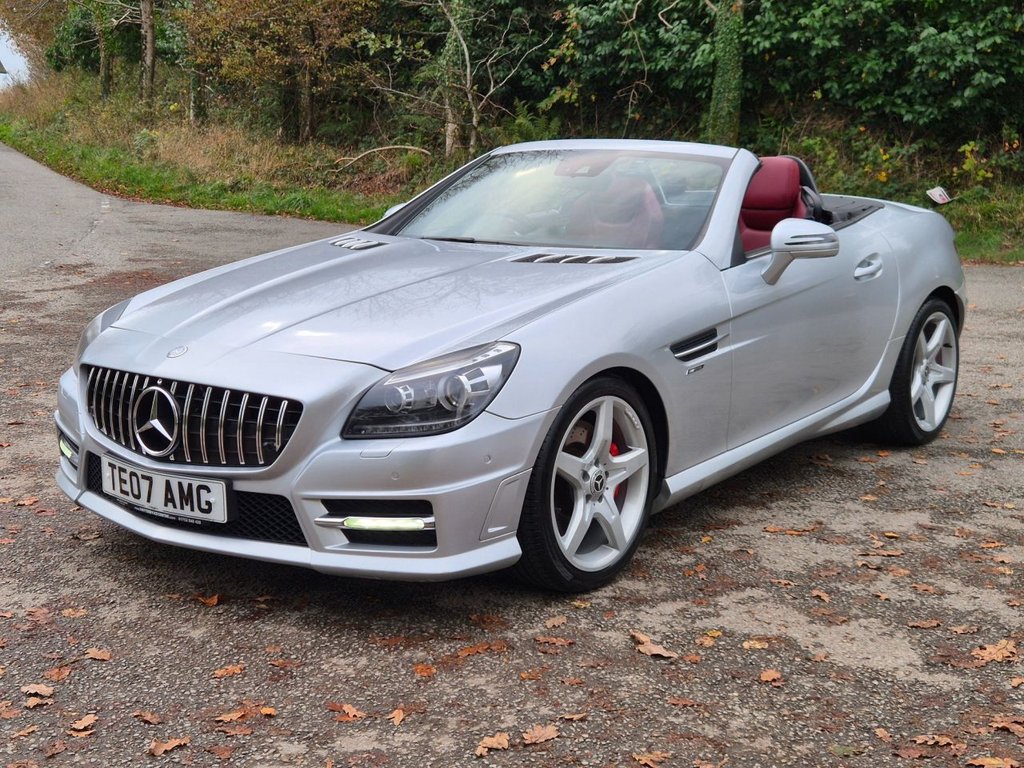 Used Mercedes-Benz SLK 2012 for sale - 76509999: Photo 2