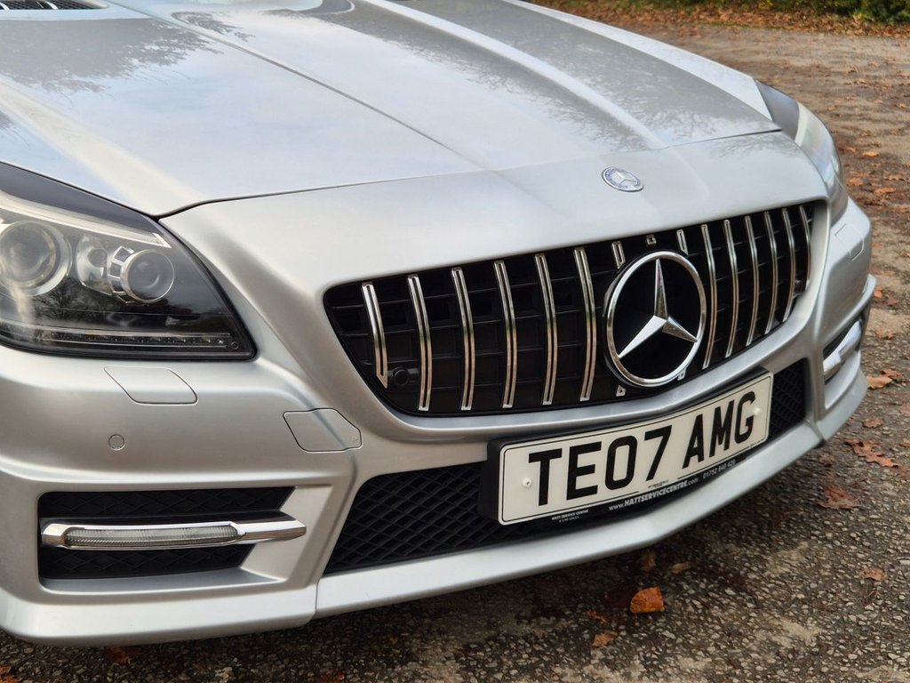 Used Mercedes-Benz SLK 2012 for sale - 76509999: Photo 23