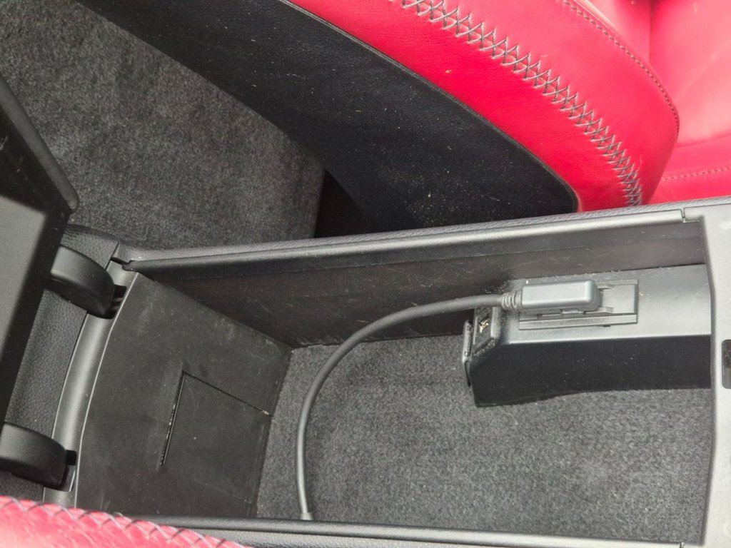 Used Mercedes-Benz SLK 2012 for sale - 76509999: Photo 31