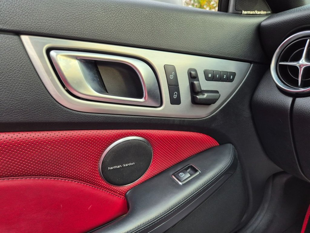 Used Mercedes-Benz SLK 2012 for sale - 76509999: Photo 38