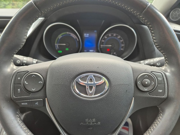 Used Toyota Auris 2016 for sale - 76256144: Photo 17