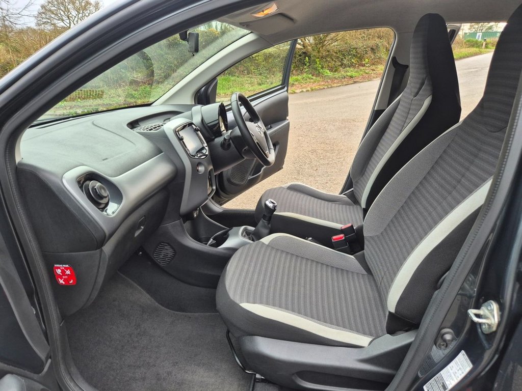 Used Toyota AYGO 2019 for sale - 78082405: Photo 16