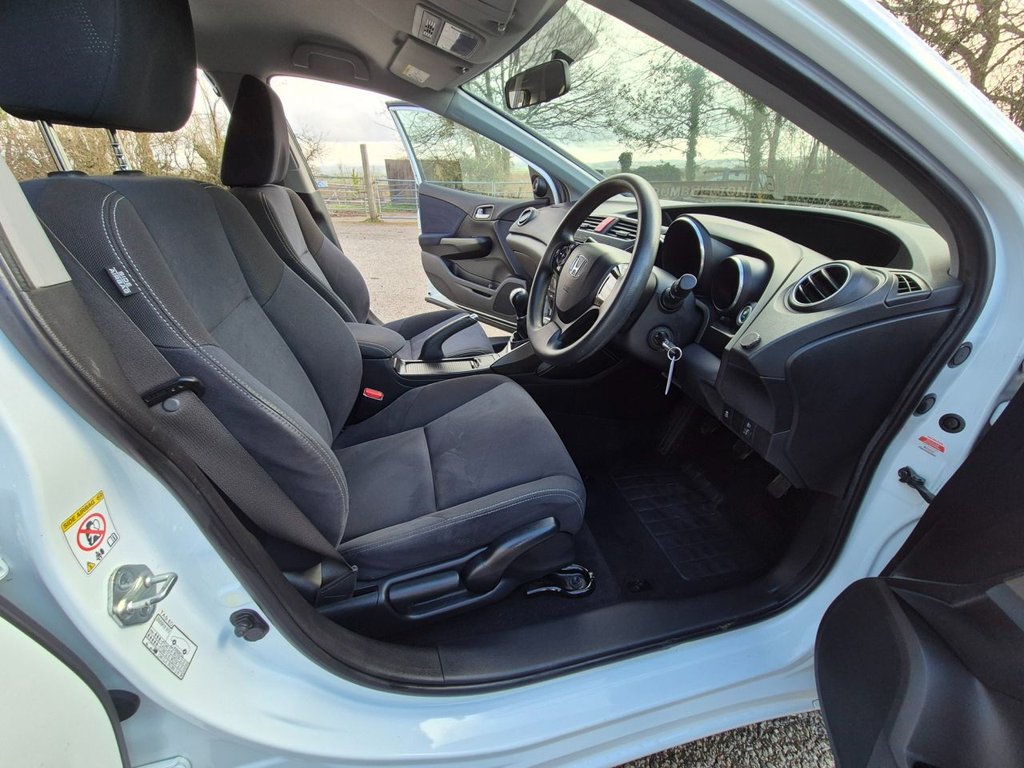 Used Honda Civic 2014 for sale - 77236324: Photo 10