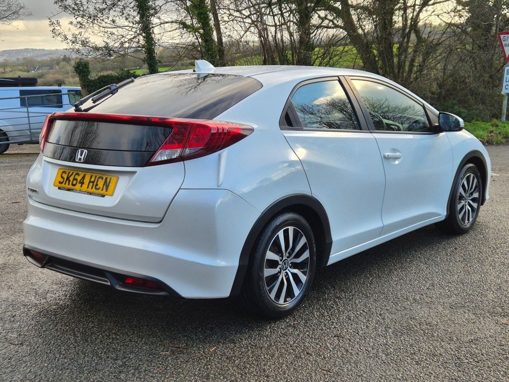 Used Honda Civic 2014 for sale - 77236324: Photo 4
