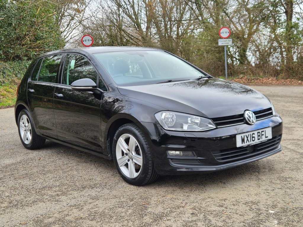 Used Volkswagen Golf 2016 for sale - 77654609: Photo 1
