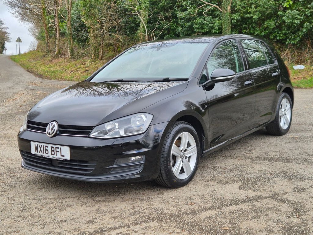 Used Volkswagen Golf 2016 for sale - 77654609: Photo 2