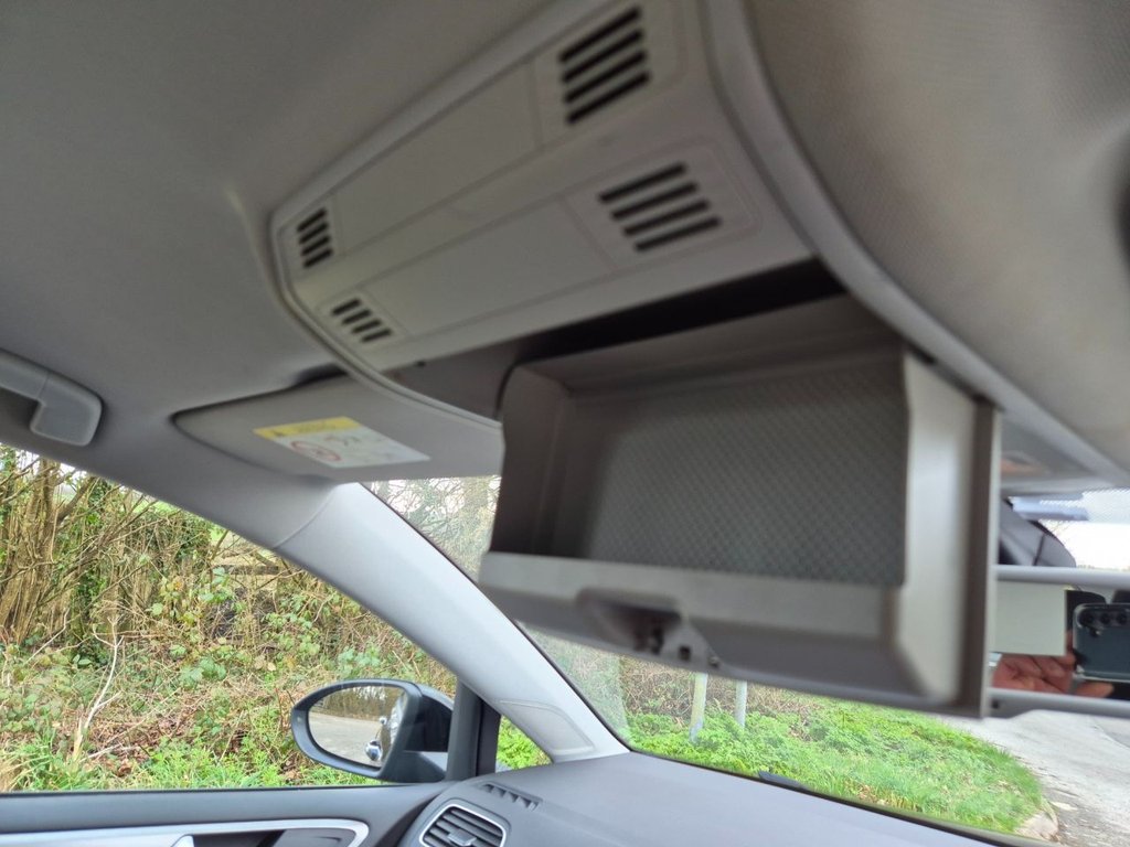 Used Volkswagen Golf 2016 for sale - 77654609: Photo 34