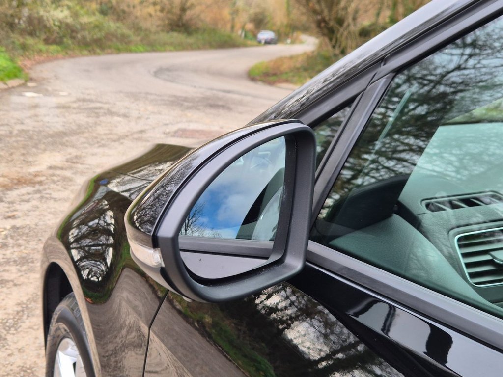 Used Volkswagen Golf 2016 for sale - 77654609: Photo 49