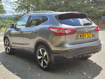 Used Nissan Qashqai 2015 for sale - 79562443: Photo