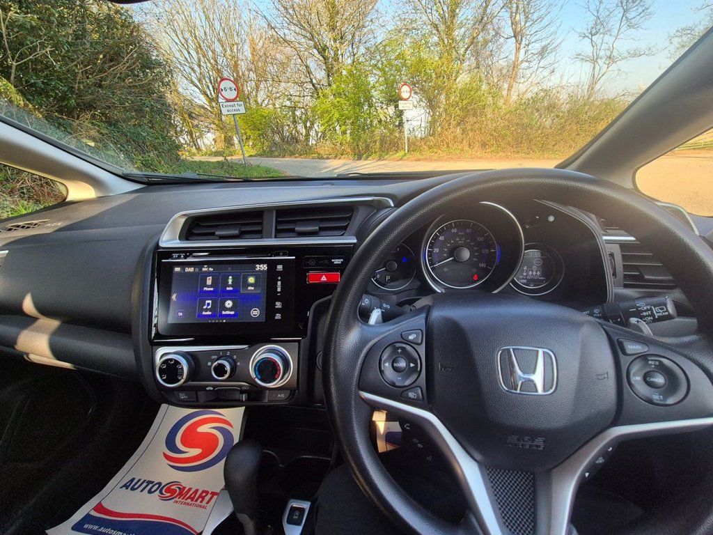 Used Honda Jazz 2017 for sale - 77971545: Photo 17