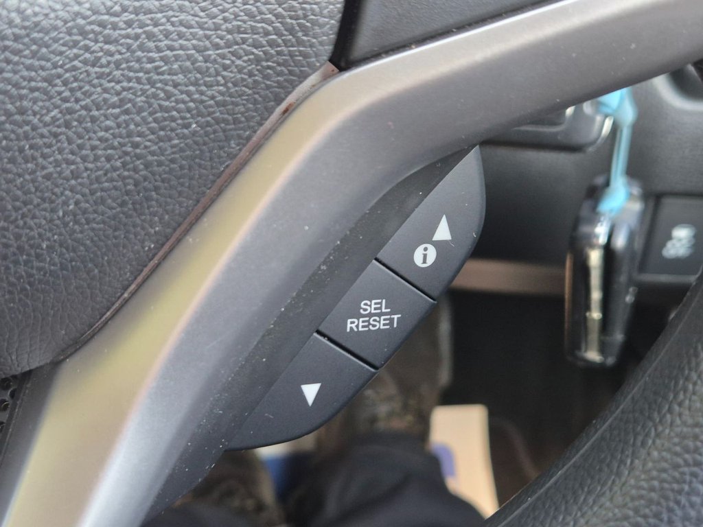 Used Honda Jazz 2017 for sale - 77971545: Photo 32