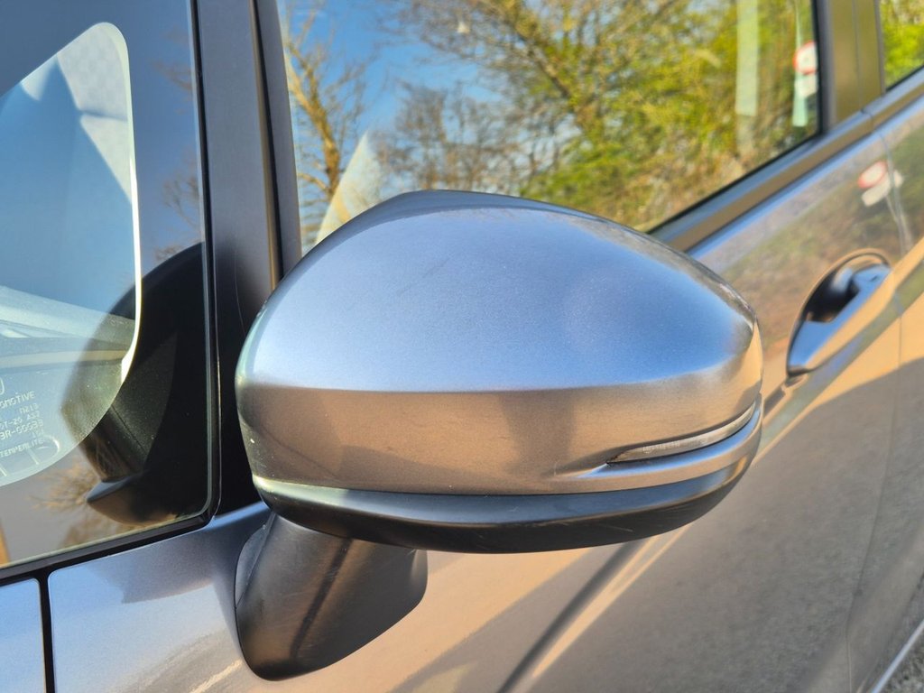 Used Honda Jazz 2017 for sale - 77971545: Photo 44