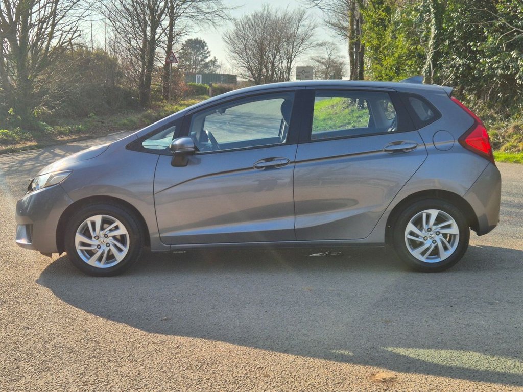 Used Honda Jazz 2017 for sale - 77971545: Photo 6