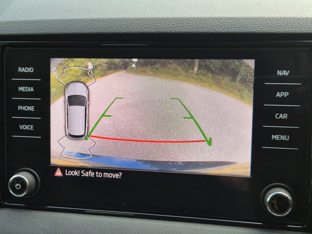 Used Skoda Karoq 2023 for sale - 76345154: Photo 21