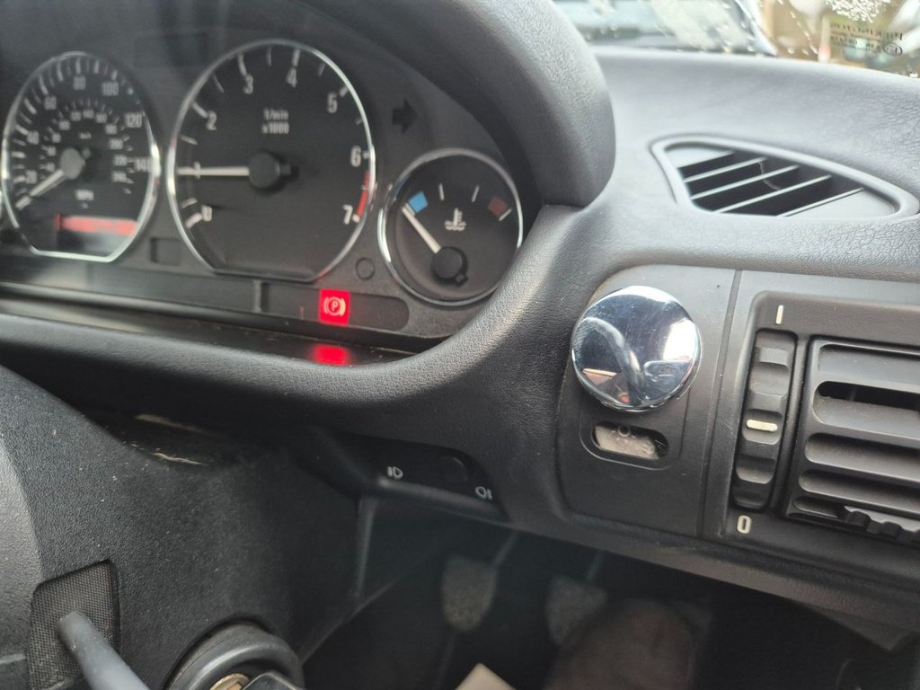 Used BMW Z3 2000 for sale - 77952720: Photo 38