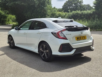 Used Honda Civic 2018 for sale - 79442737: Photo