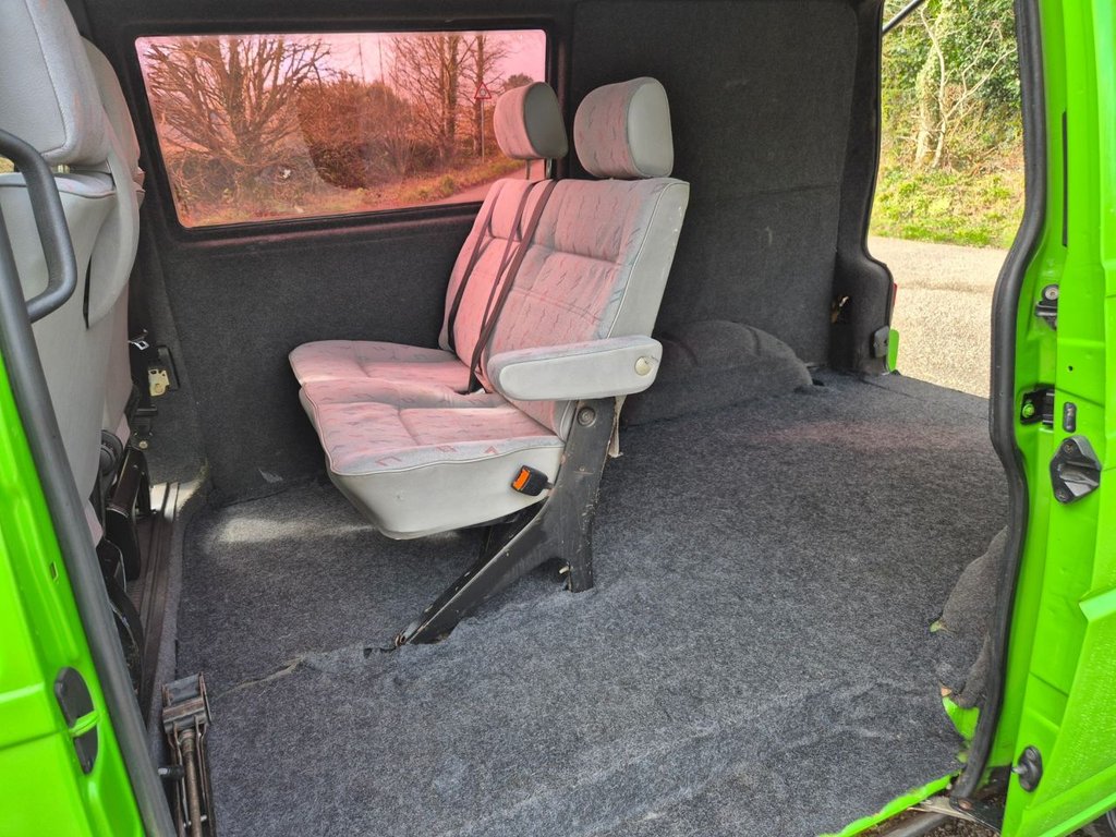 Used Volkswagen Transporter 1999 for sale - 77952309: Photo 14