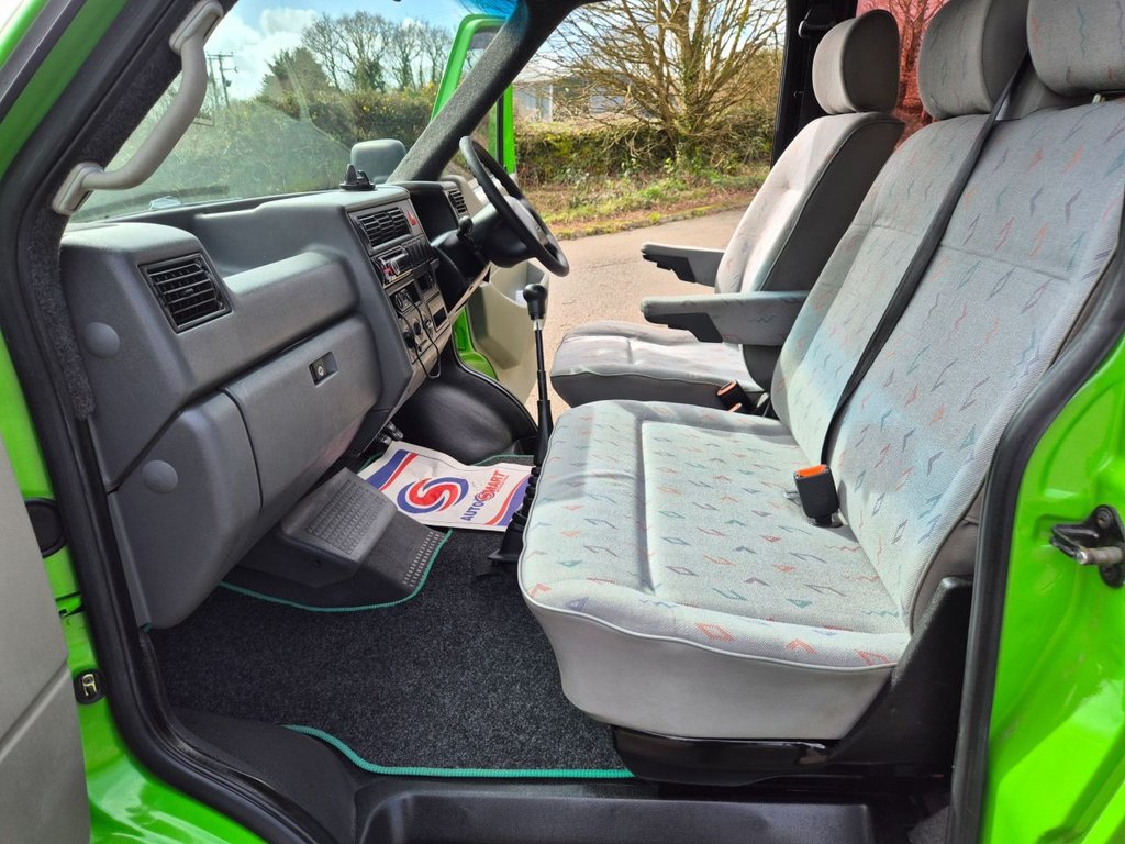 Used Volkswagen Transporter 1999 for sale - 77952309: Photo 16