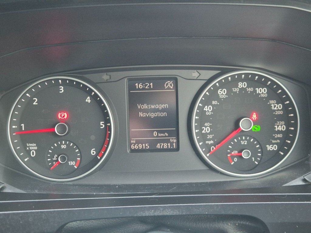 Used Volkswagen Transporter 2016 for sale - 77608717: Photo 10