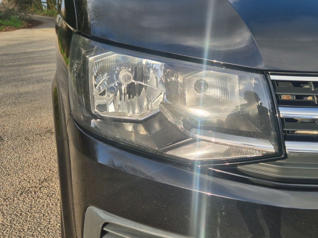 Used Volkswagen Transporter 2016 for sale - 77608717: Photo 14