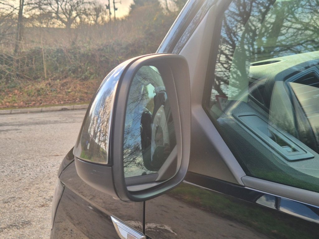 Used Volkswagen Transporter 2016 for sale - 77608717: Photo 25