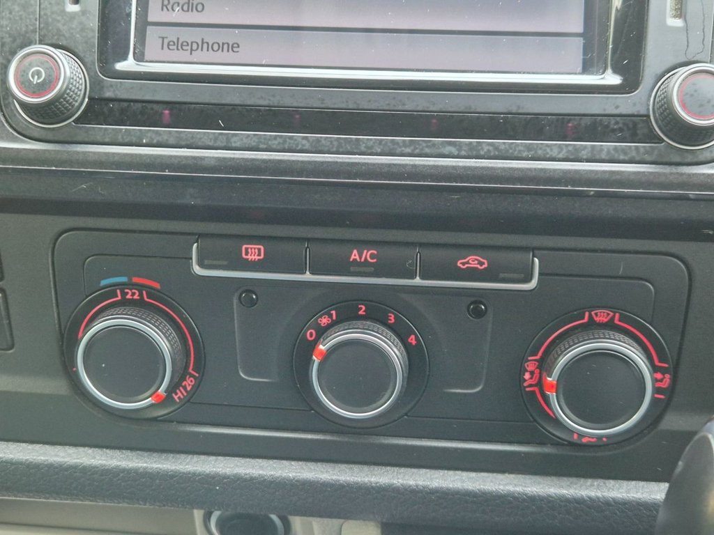 Used Volkswagen Transporter 2016 for sale - 77608717: Photo 42