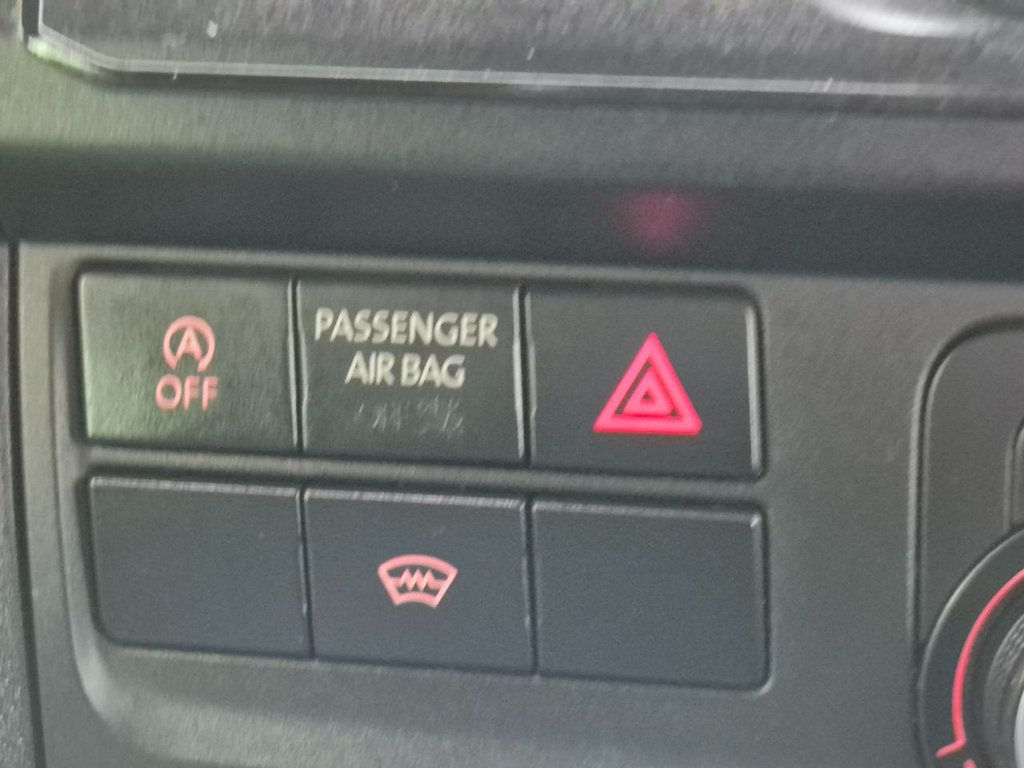 Used Volkswagen Transporter 2016 for sale - 77608717: Photo 44