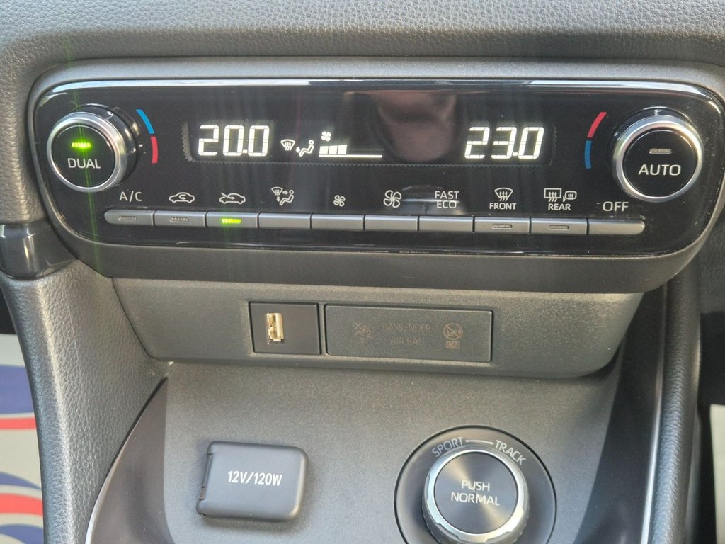 Used Toyota Yaris 2021 for sale - 77288488: Photo 27