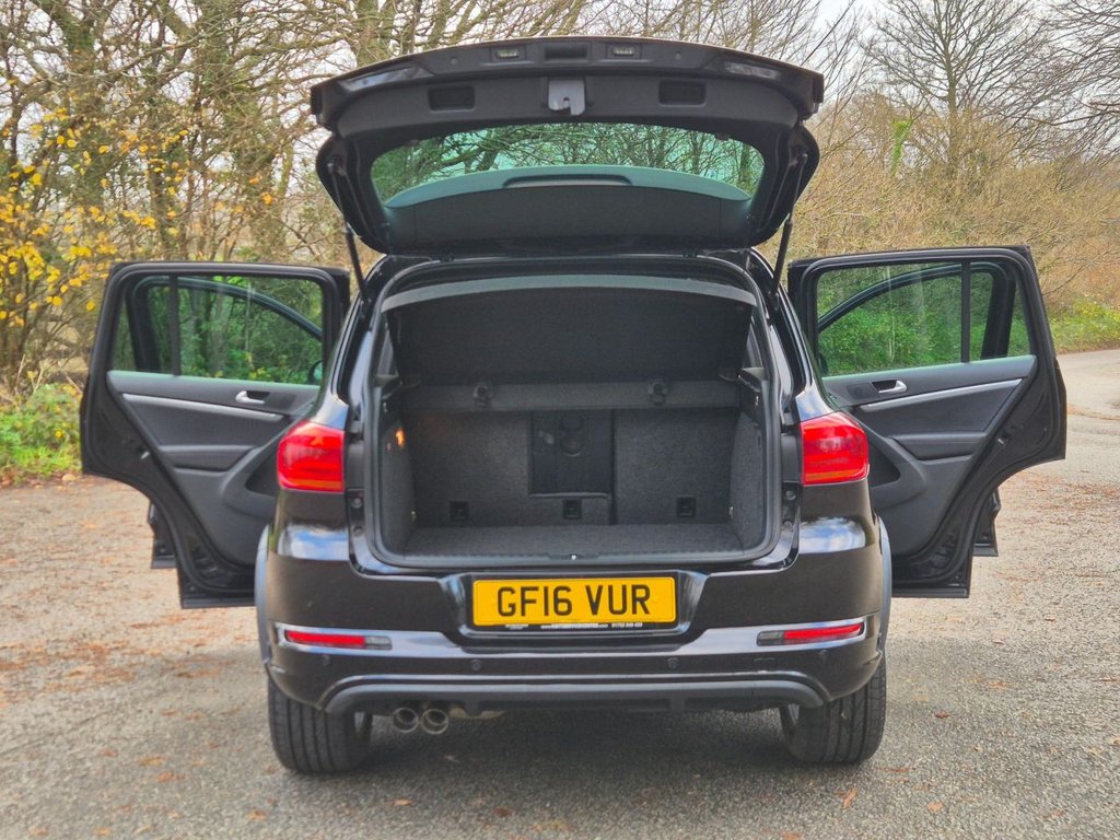 Used Volkswagen Tiguan 2016 for sale - 76914836: Photo 11