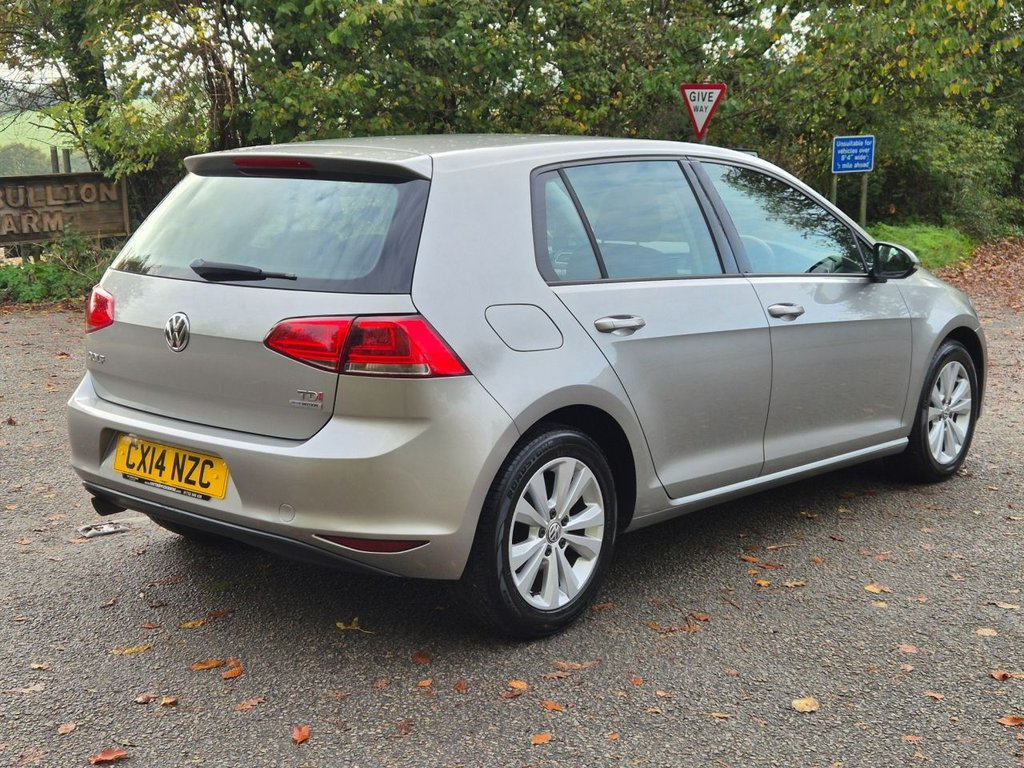 Used Volkswagen Golf 2014 for sale - 76514535: Photo 5