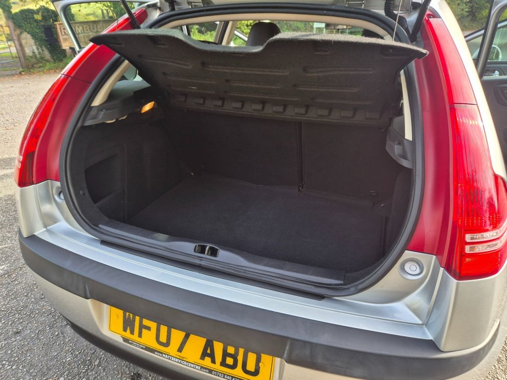 Used Citroen C4 2007 for sale - 76395698: Photo 11