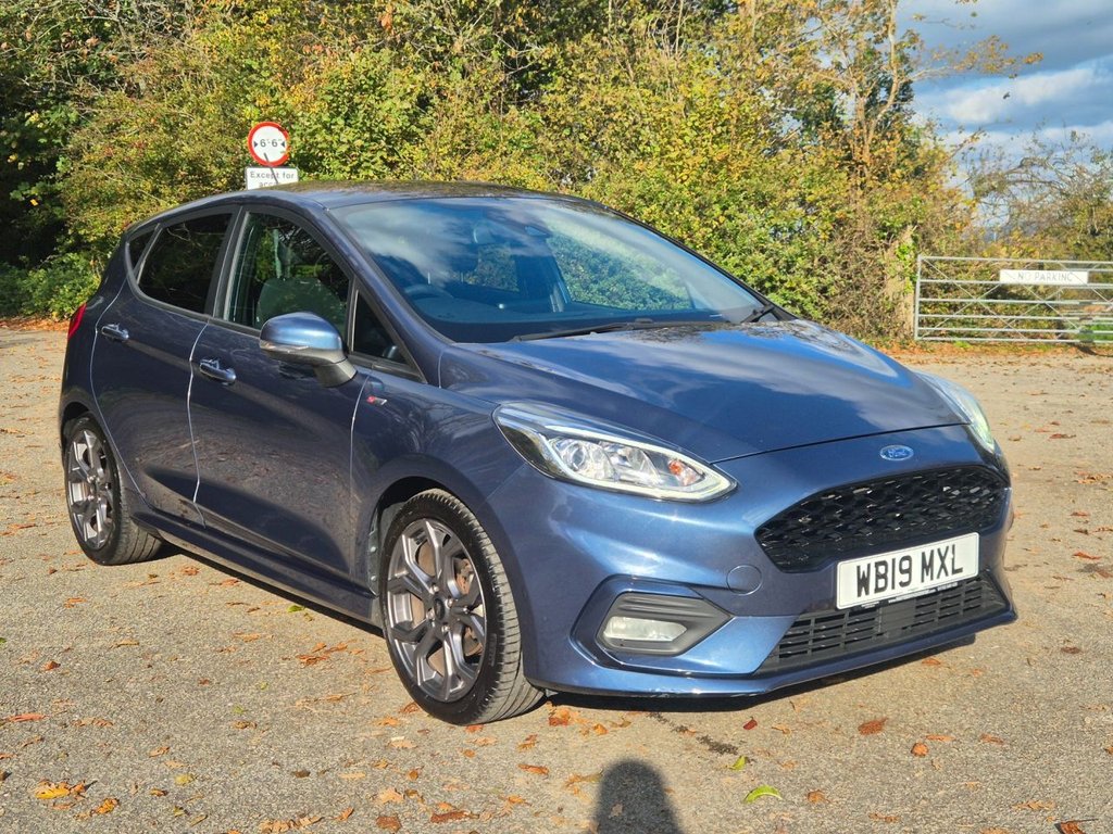 Used Ford Fiesta 2019 for sale - 76469611: Photo 1